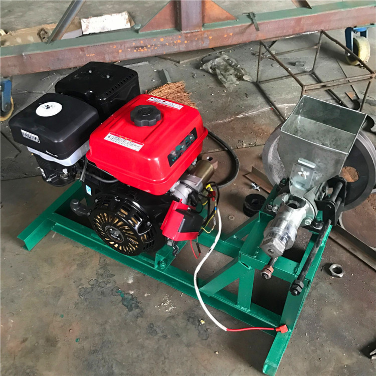 麻辣条电动膨化机 七种模具的食品膨化机