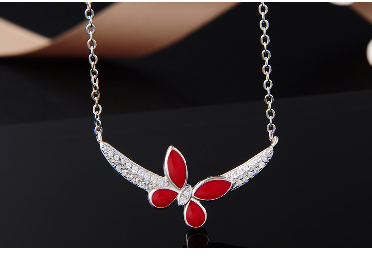 New Korean Version Of S925 Silver Drip Oil Leaf Jewelry Necklace Clavicle Chain Pendant display picture 4