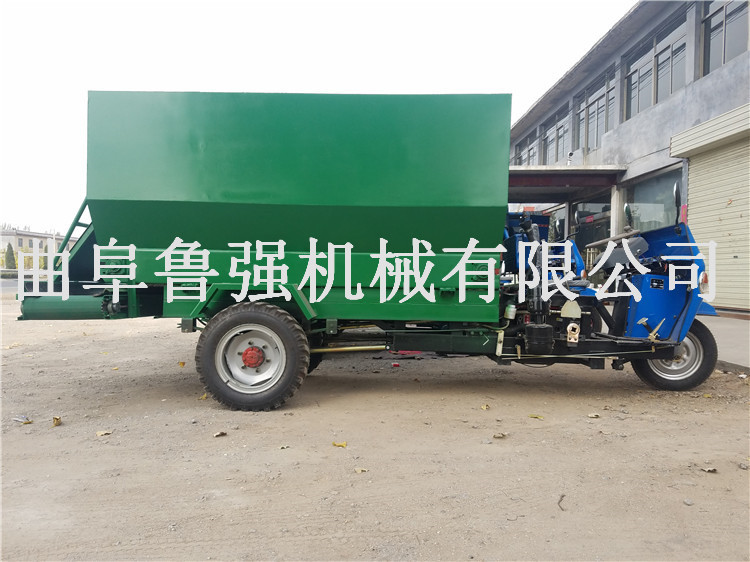 松原柴油撒料车生产厂家厂家批发