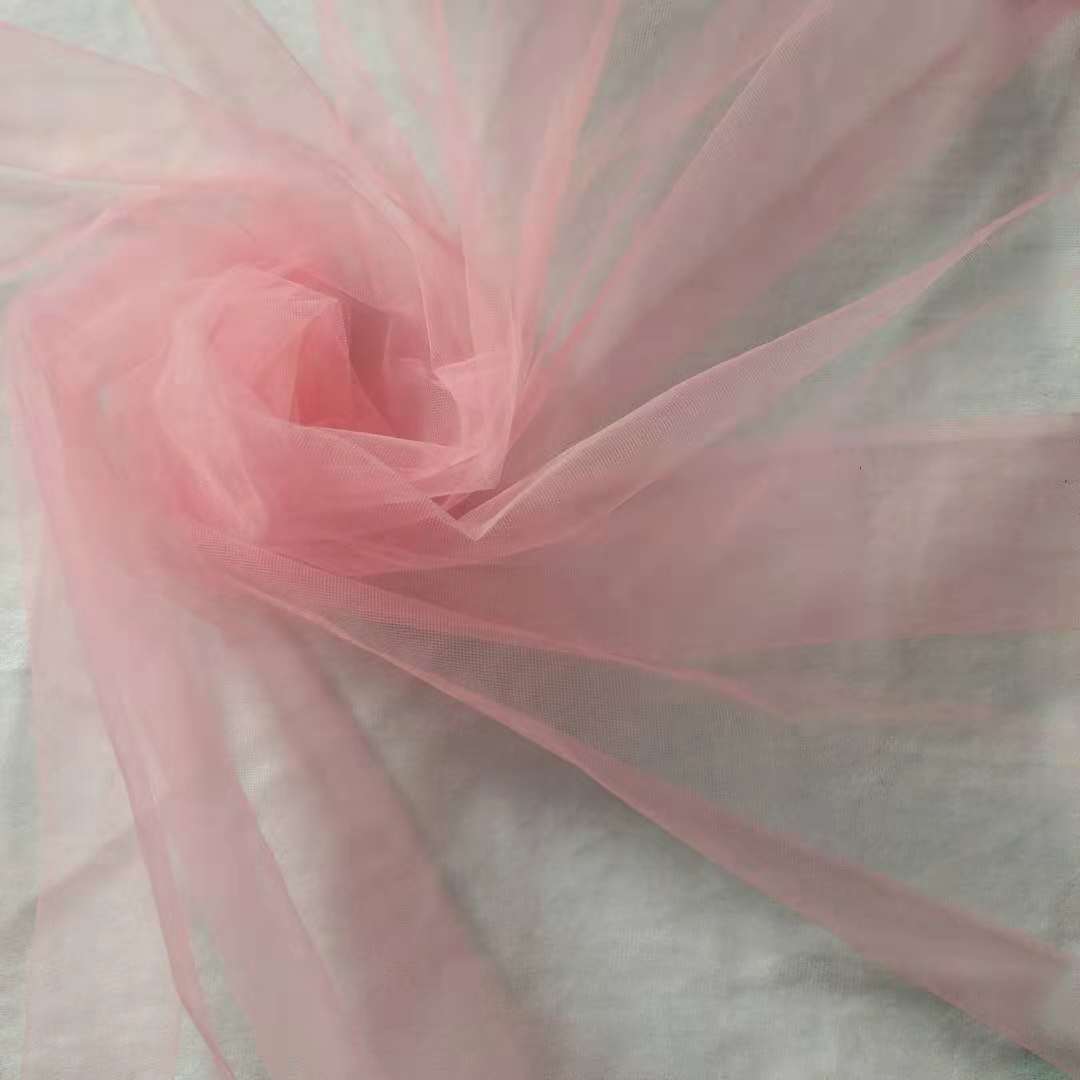 厂家直销~热销款无弹网眼布锦加硬美国网 纱裙面料 颜色大量现货