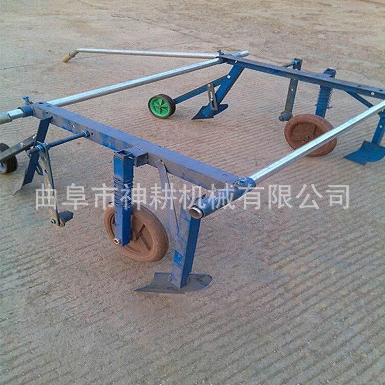 人力地膜覆盖机 土豆红薯覆膜机 小型手推式花生大蒜铺膜机