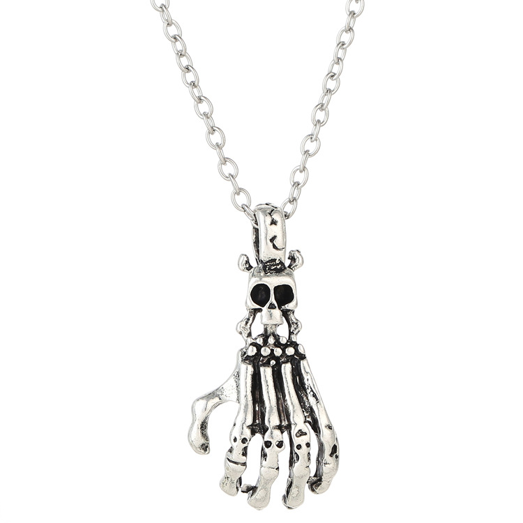 Labret stud lip piercing jewelry styling detail