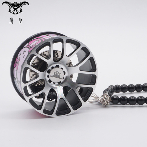 New energy vehicle rearview mirror bead chain pendant, vehicle aluminum alloy simulation wheel pendant, cartoon sticker pendant
