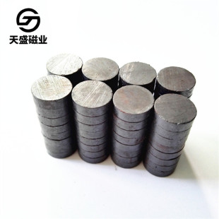 D10*3��ͬ�Ԯ����F���w��ɫ��ͨ���F10&times;3�и��F���w���Ŵ��