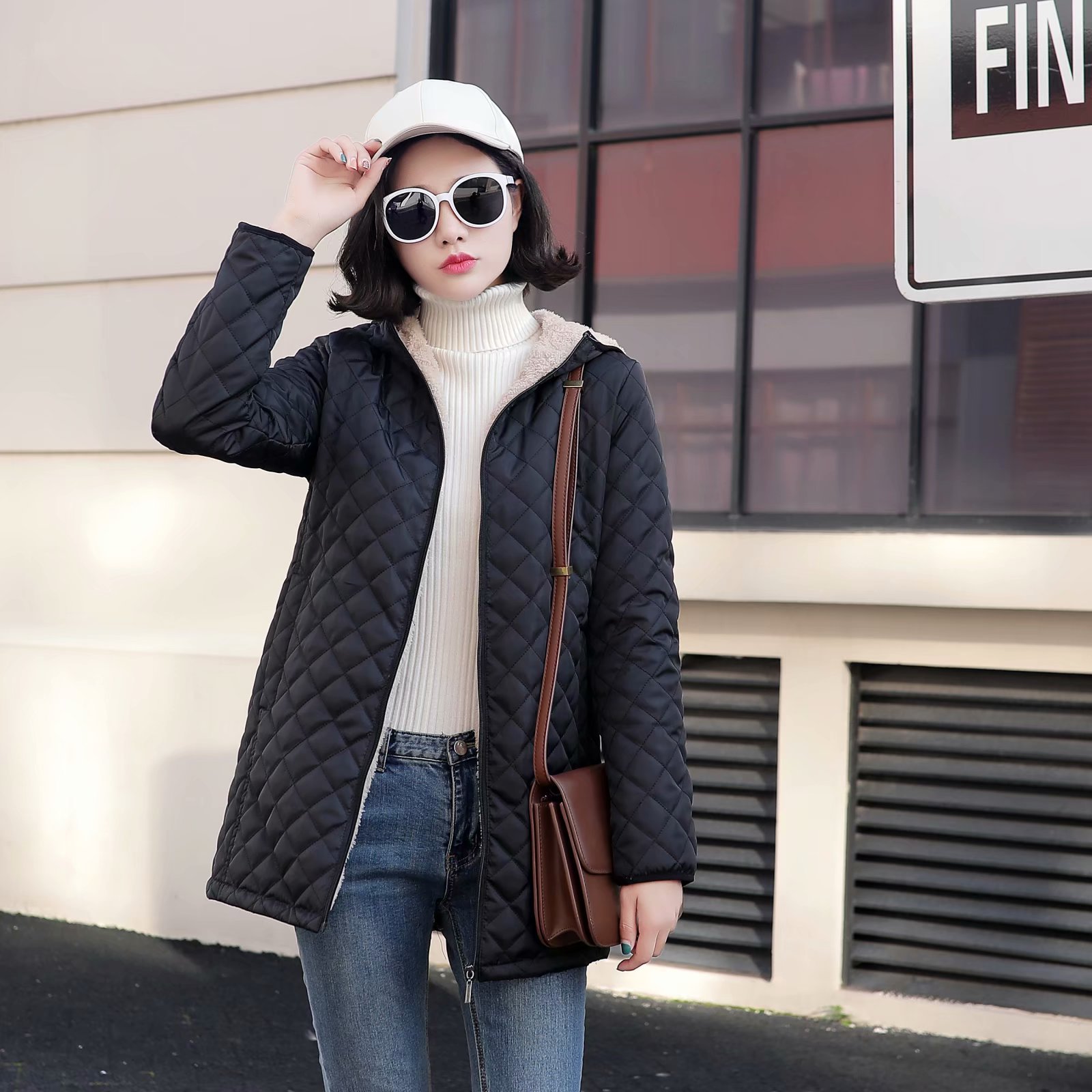 2018 winter new hooded warm lamb cashmere long sleeved cotton clothes cotton clothes plus size women's coat