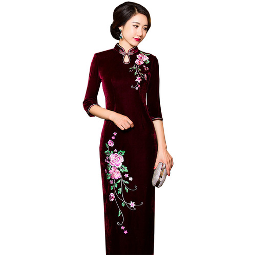 Chinese Dress Qipao for women Velvet cheongsam retro wedding embroidered long cheongsam skirt