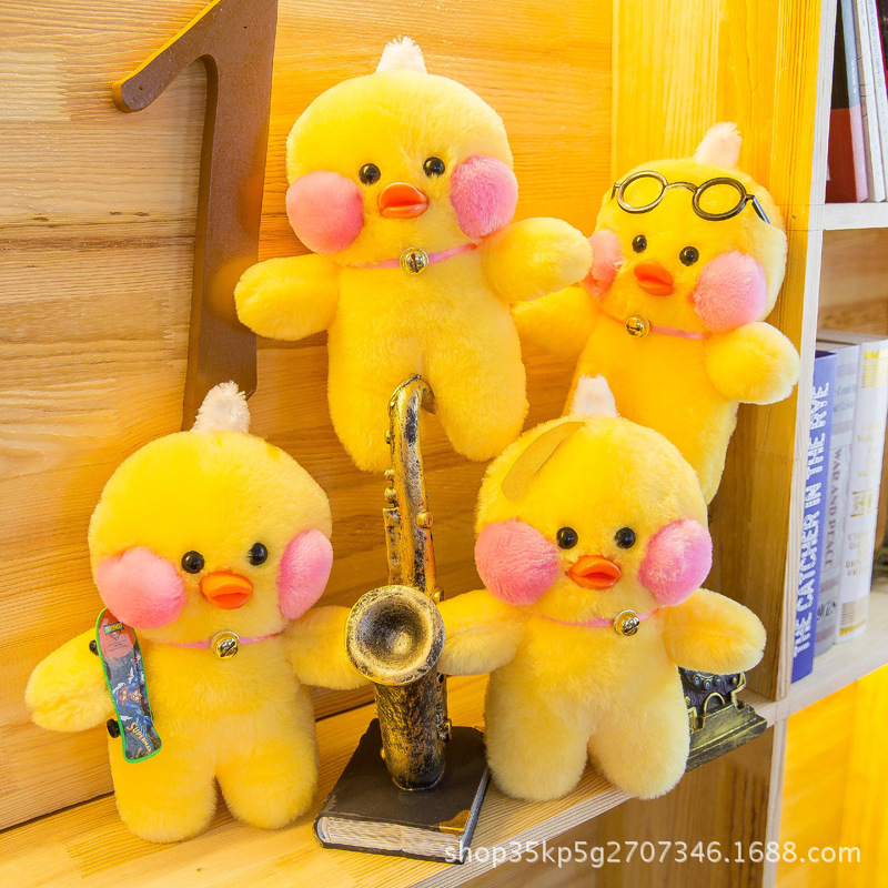 厂家直销爆款玻尿酸网红鸭公仔带配件小黄鸭毛绒玩具一件代发