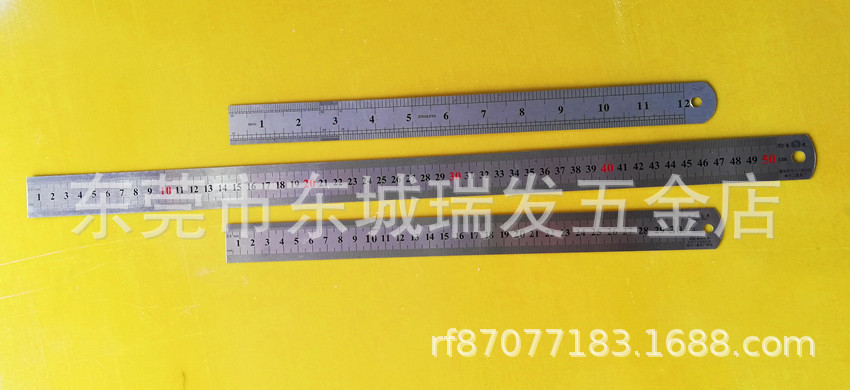 不锈钢直尺测量工具铁尺子钢尺150-2000MM钢直尺