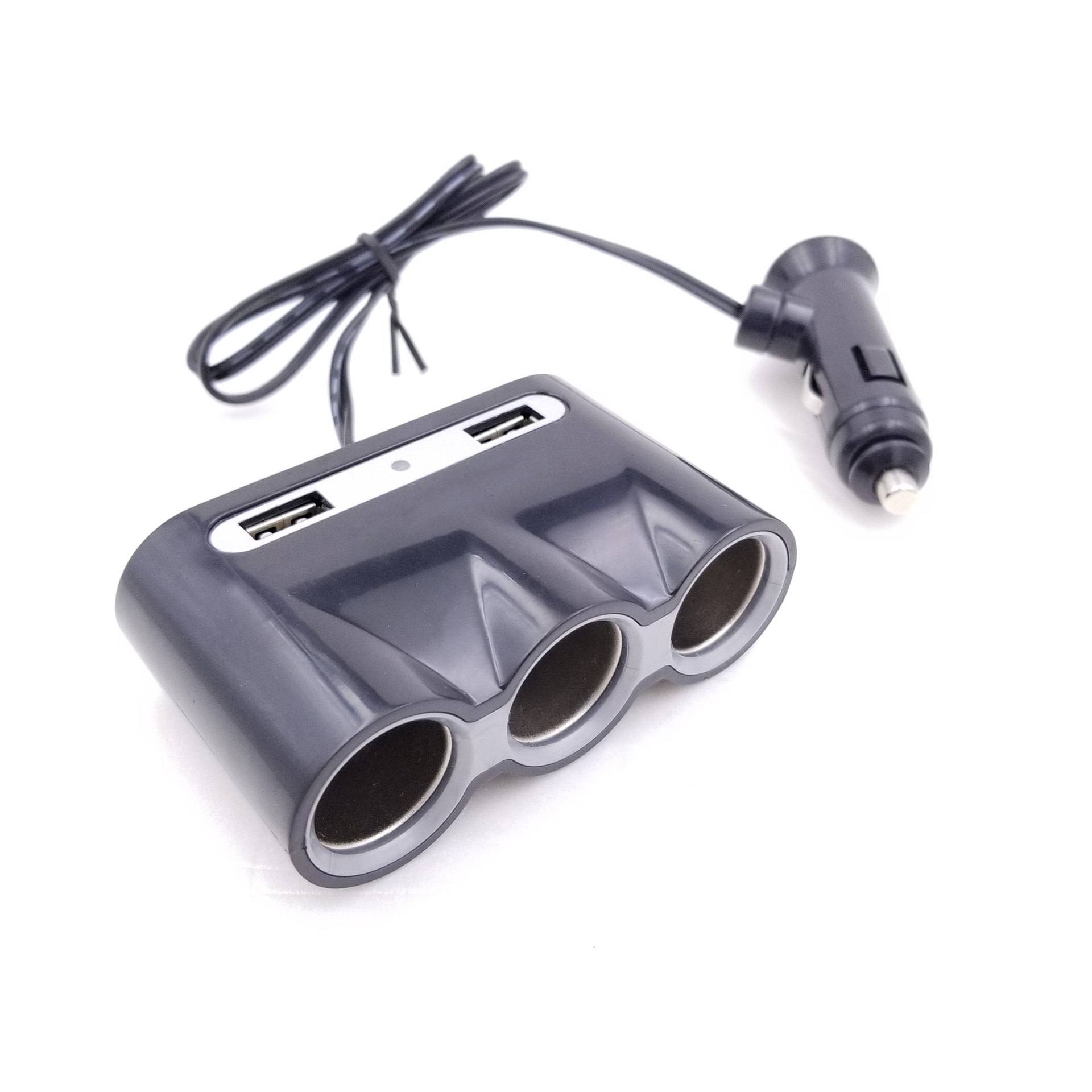 One dragging three -point cigarette lighter socket 3.1A dual USB…