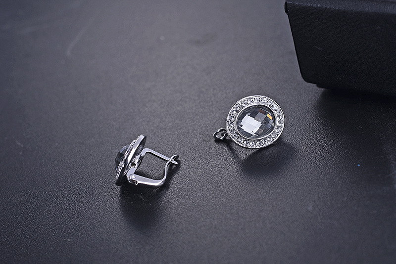 2018¿µˮŮ ԼʱаٴŲʶ321447