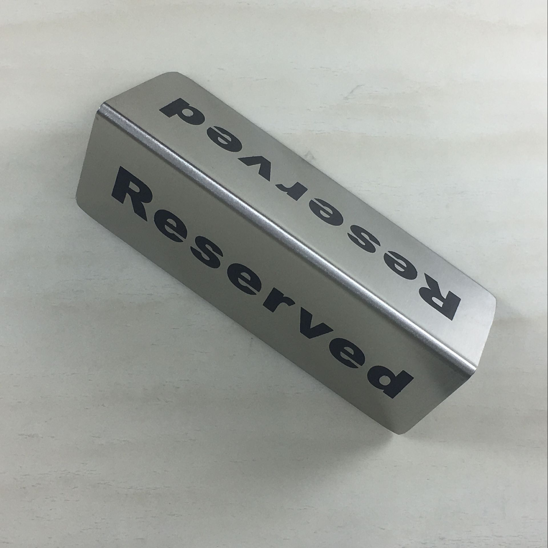 不锈钢Reserved牌全英文双面留座牌餐厅酒店桌面提示牌台牌已预定-阿里巴巴
