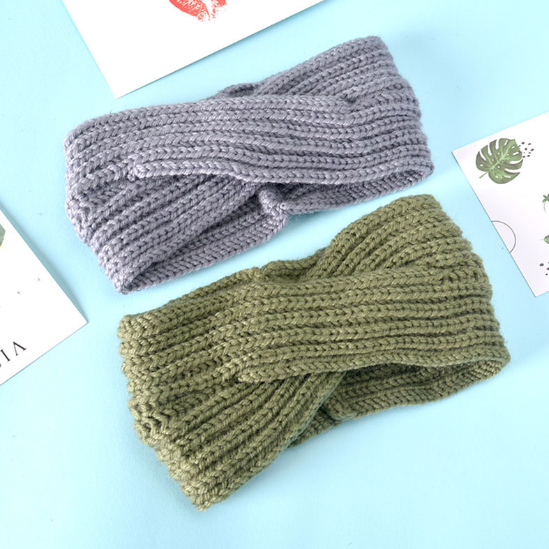 Simple Knitted Woolen Headband display picture 4