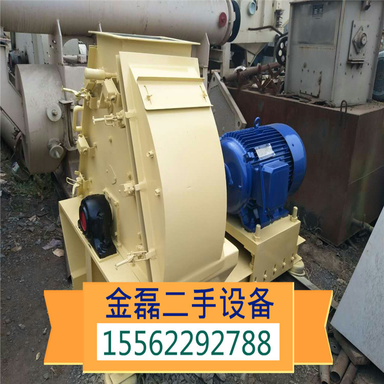 出售二手饲料粉碎机   出售55千瓦饲料粉碎机  二手锤片式粉碎机