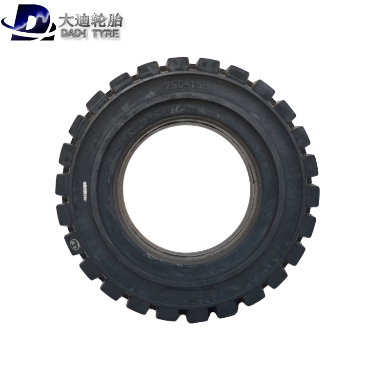 轮胎厂叉车轮胎实心胎250-15轮胎825-15轮胎300-15轮胎750-15轮胎