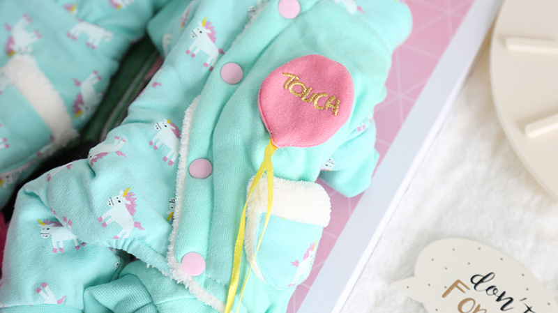 可爱小马服情侣装