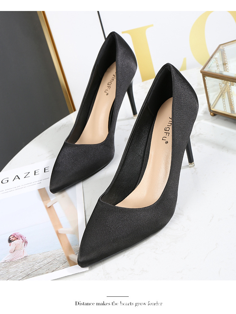 高跟鞋2021新款綢緞細跟婚鞋新娘伴娘姐妹職業OL工作大小碼單鞋女
