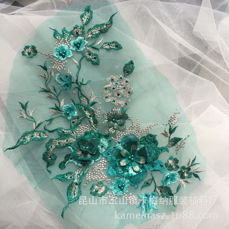 Poliéster bordado de seda macaron negro oro azul con cuentas de diamantes de imitación tridimensional encaje flor pegatinas bordado flor parche