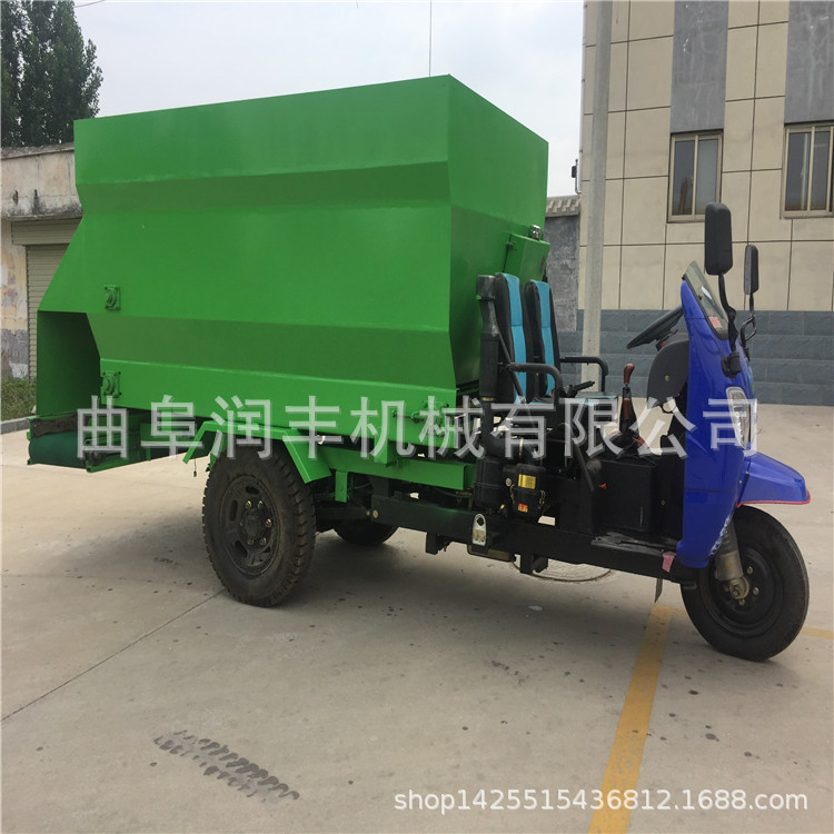 液压出来喂料机 宁都县第五代撒料车