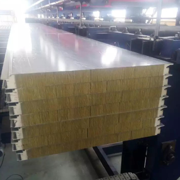 厂家供应聚氨酯封边岩棉保温板 天津岩棉保温板 钢结构厂房外墙板