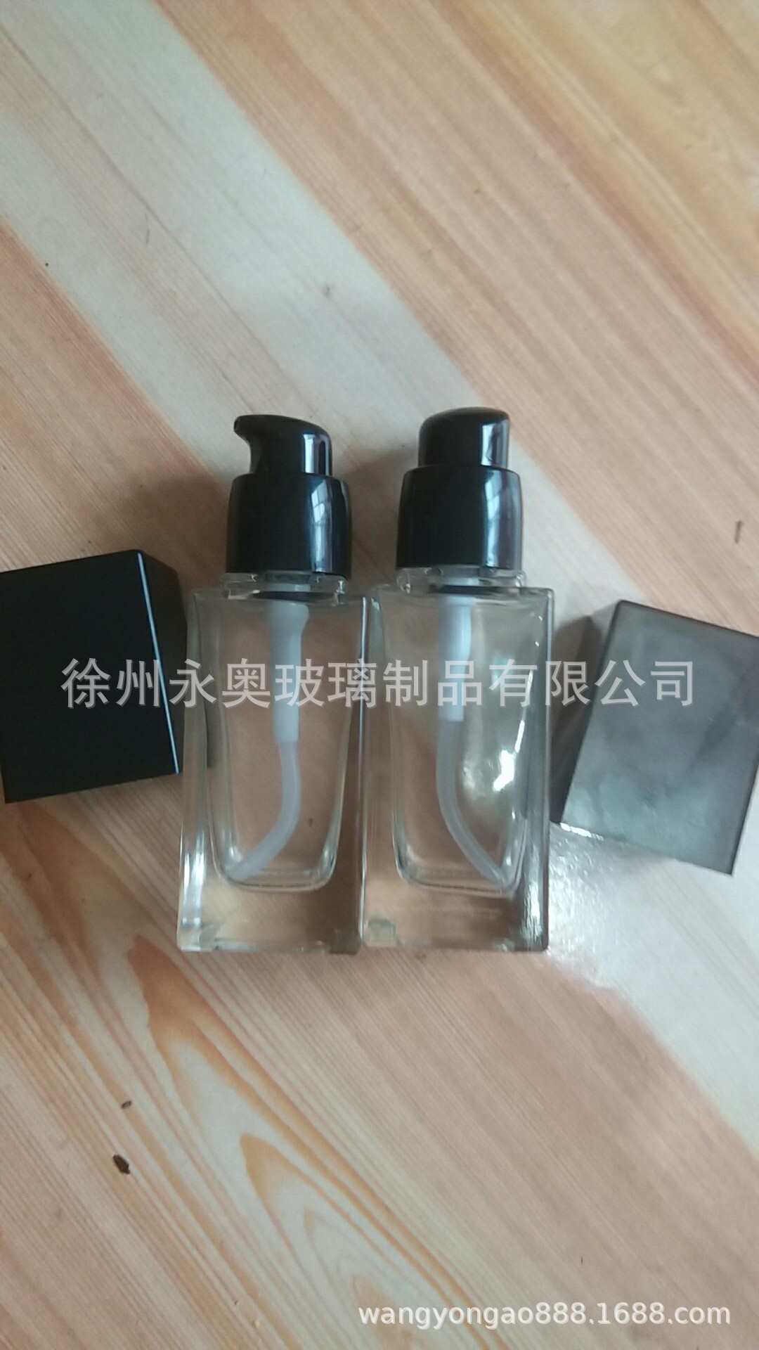 生产销售各规格螺口瓶 精油瓶 香水瓶可配套