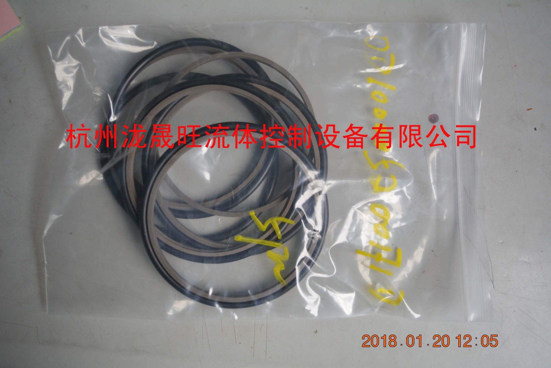 特价供应PARKER派克活塞杆密封B3A015P5008(100X115X9)