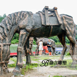 玻璃钢仿铜茶马古道主题雕塑马帮商队拖运马运输马景观雕塑