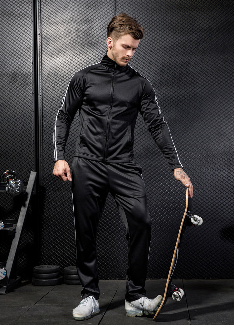 7926157391_1462654320