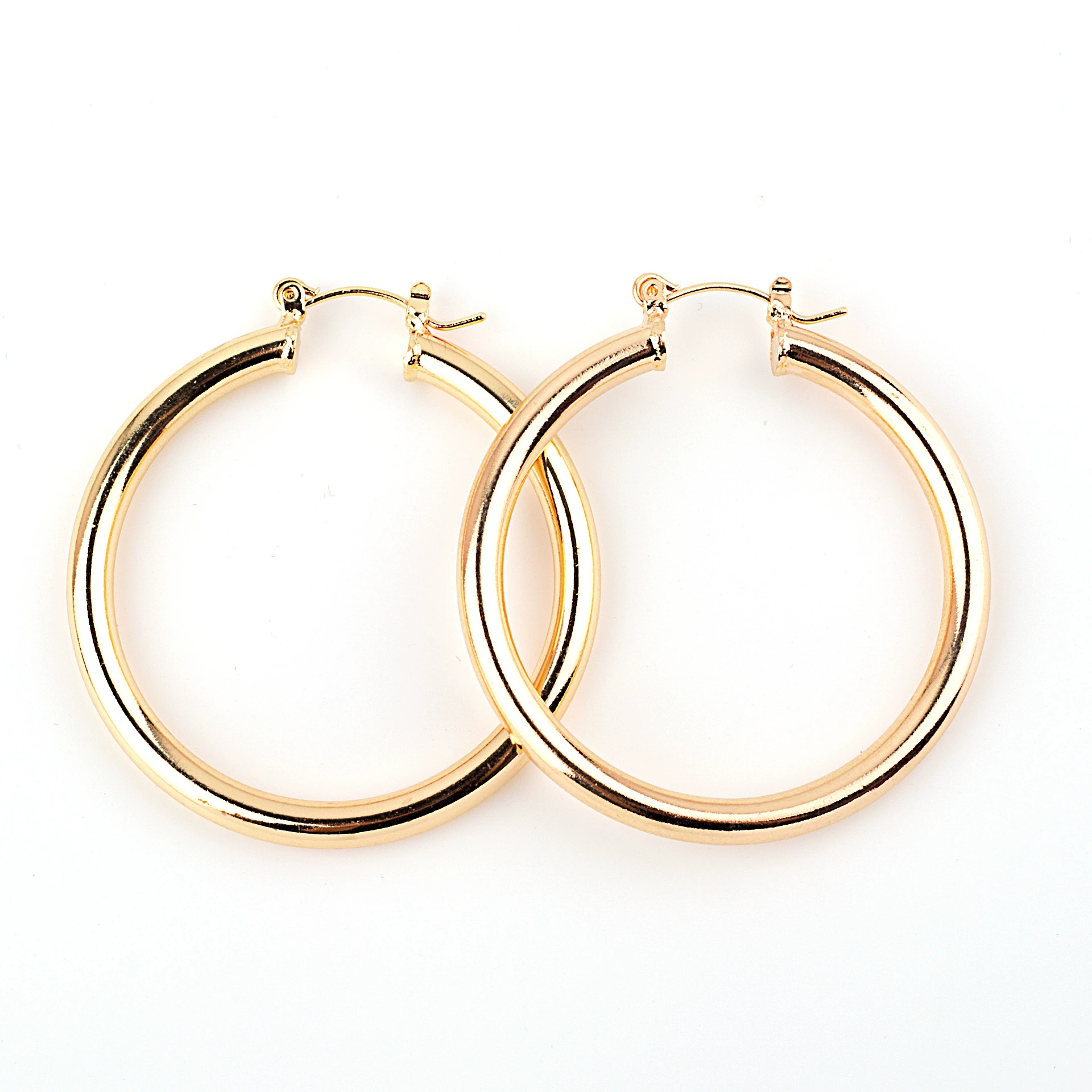 Big glossy universal earrings, European style