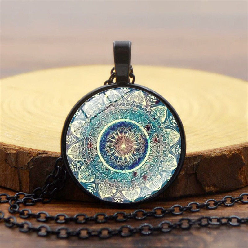 Simple Style Flower Alloy Plating Unisex Pendant Necklace 1 Piece display picture 6