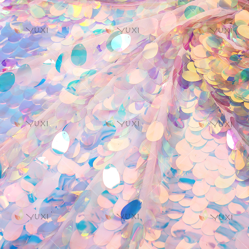 爆款珠片 时尚亮片绣 舞台服休闲服吊带衫亮片面料 批发