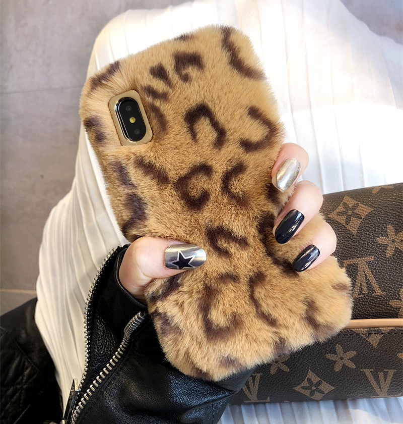 茶色のヒョウ柄