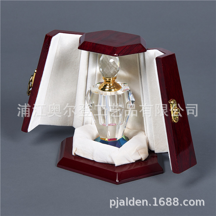 Export double-door wooden gift box, hexagonal packaging, high-end Middle Eastern essential oil bottle wooden box, crystal perfume gift set detail image 2