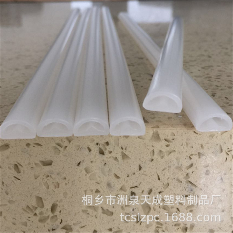 厂家直销PE半圆管 塑料异型管 异型材 定制长度