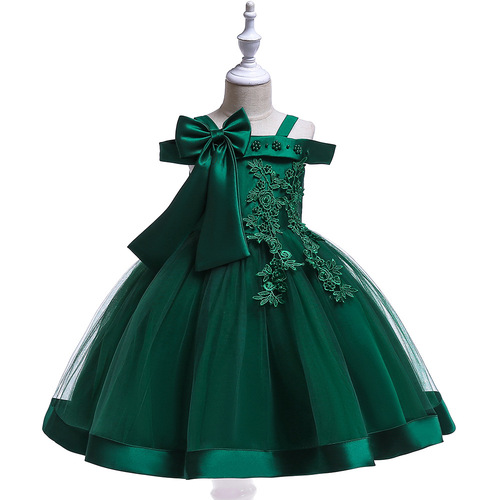 New European and American-style children's formal dresses: bow-knot girls' appliqué princess gown, mesh skirt, trendy design—perfect for piano performances or runway shows.