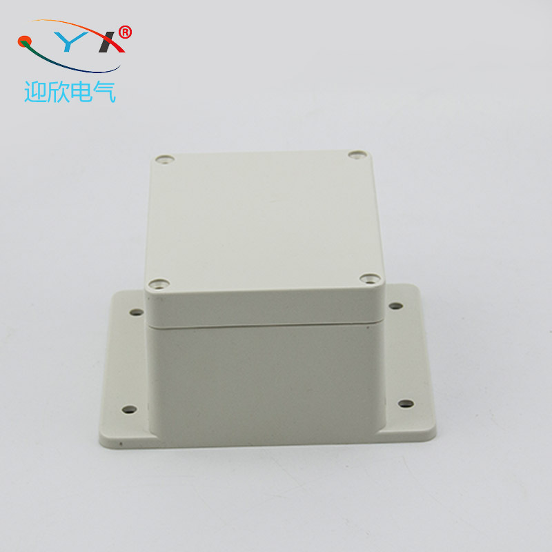 厂家供应115*90*70mm带耳塑料接线盒 户外配电接线盒监控仪表线盒