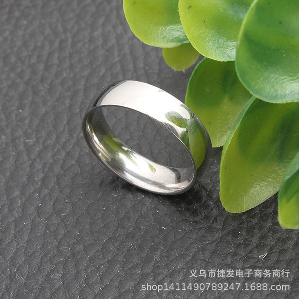 fashionable glossy ring stainless steel