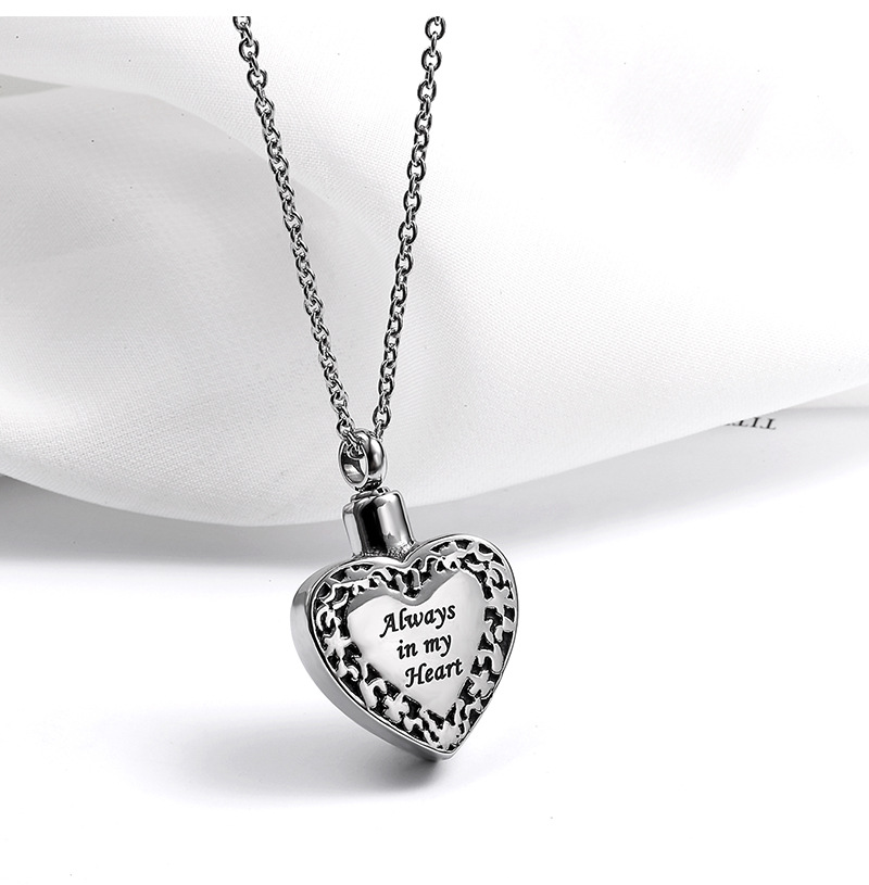 Pendant Necklace Classification 1 Piece Quantity Real Gold Plated Heart Shape 304 Stainless Steel Hip-Hop Retro Waterproof Non Tarnish Pendant Necklace