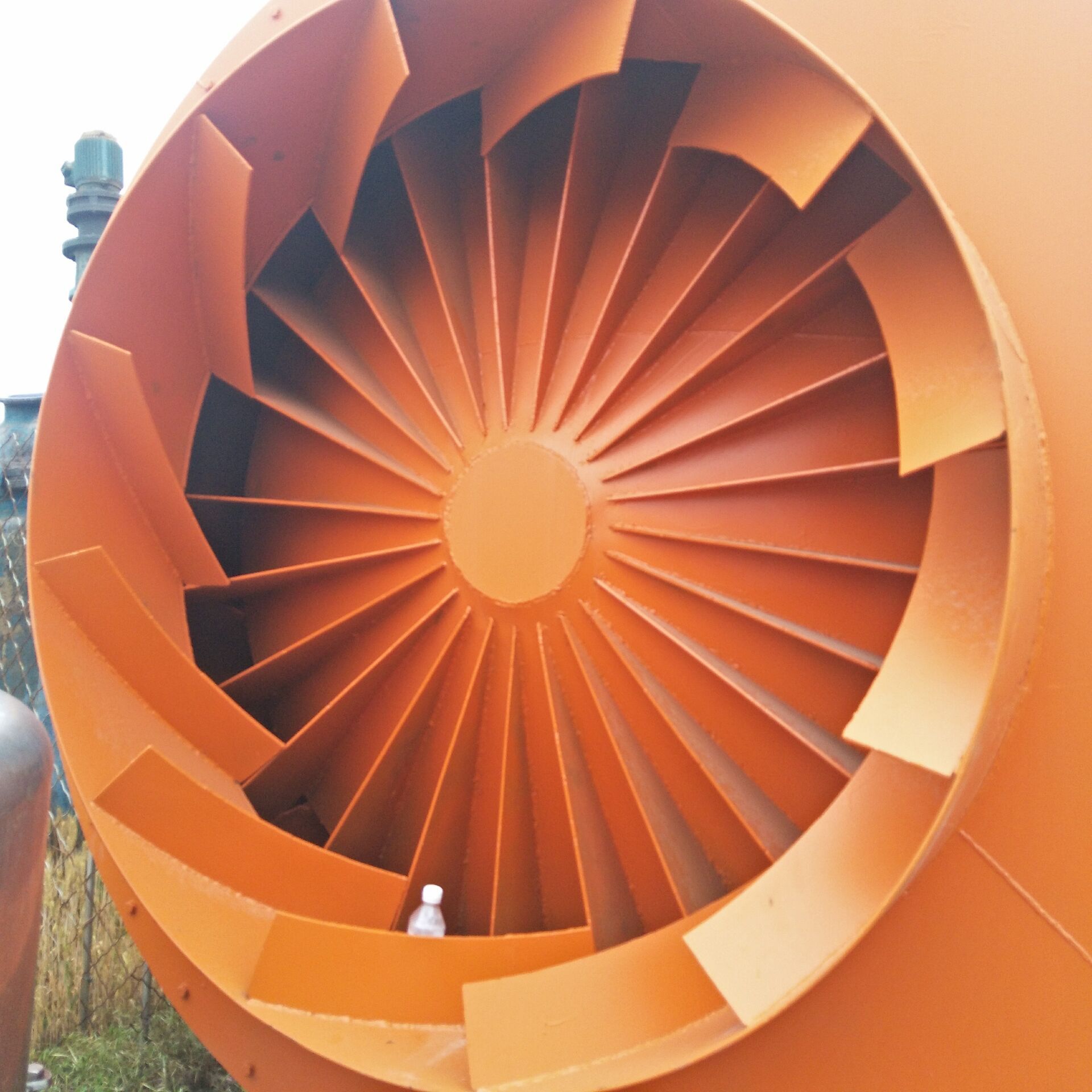 供应二手各型号滚筒烘干机、加工定做专用烘干机、高强钢材制作