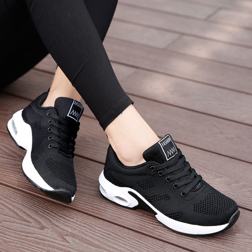 Wholesale new summer ghost step dance shoes, square dance shoes, mesh Korean style sports women's shoes, running shuffle shoes, student shoes