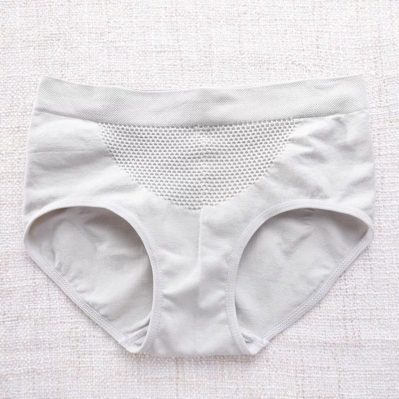 Japanese-style Breathable Shaping Underwear for Women, 3D Mid-Rise Hip Correcting Pants, One Size