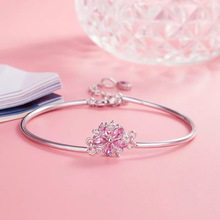 2018����Ʒ�����ѻ���ɫ���~���~��y���Ů�n�溆�s�ɐۂ������C