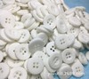 Wide -edge resin button laser letter magnetic white buttons suitable for men, women, children, all clothes and pants