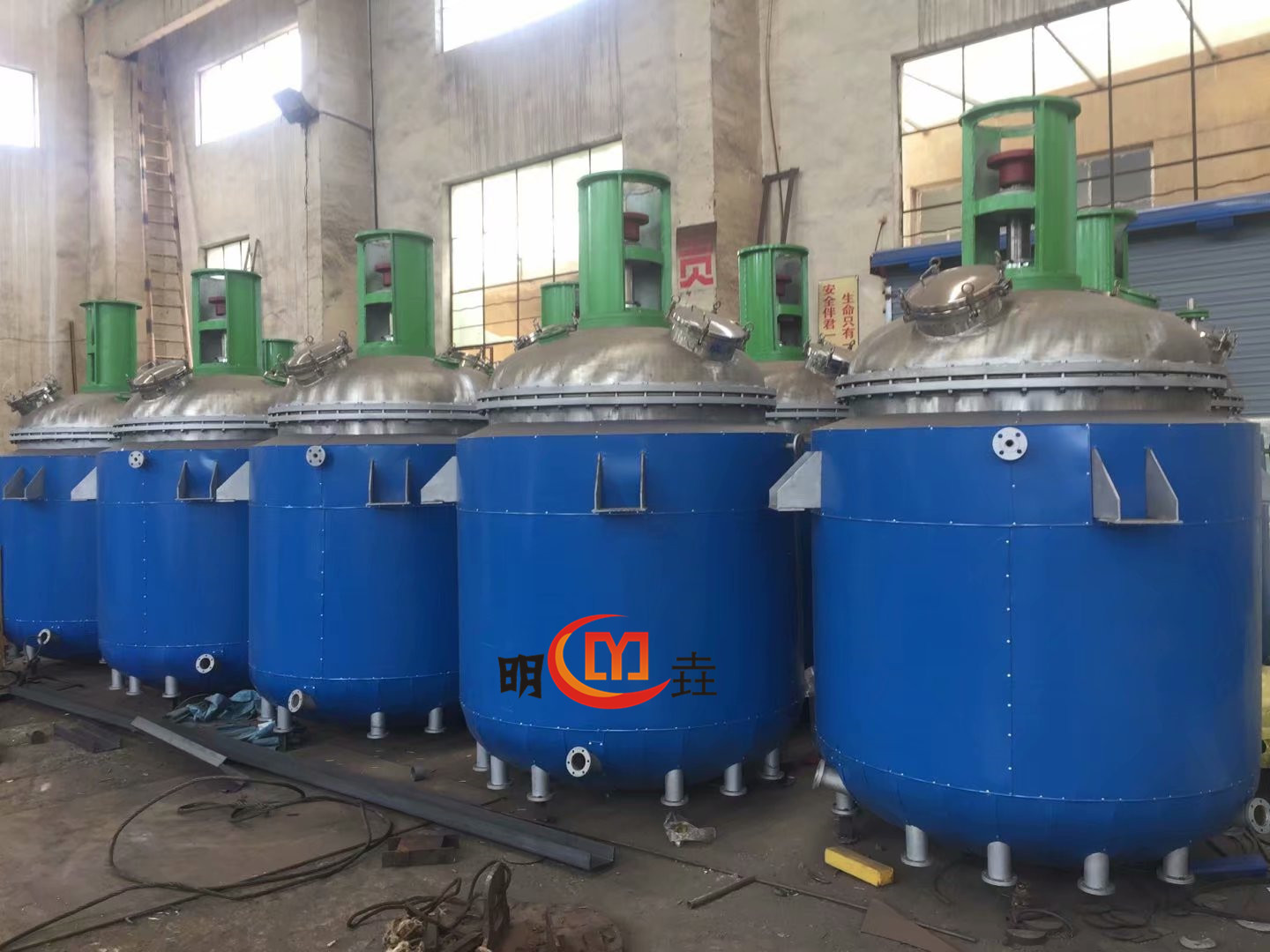 生产304反应釜不锈钢反应釜 电加热反应釜外盘管搅拌釜