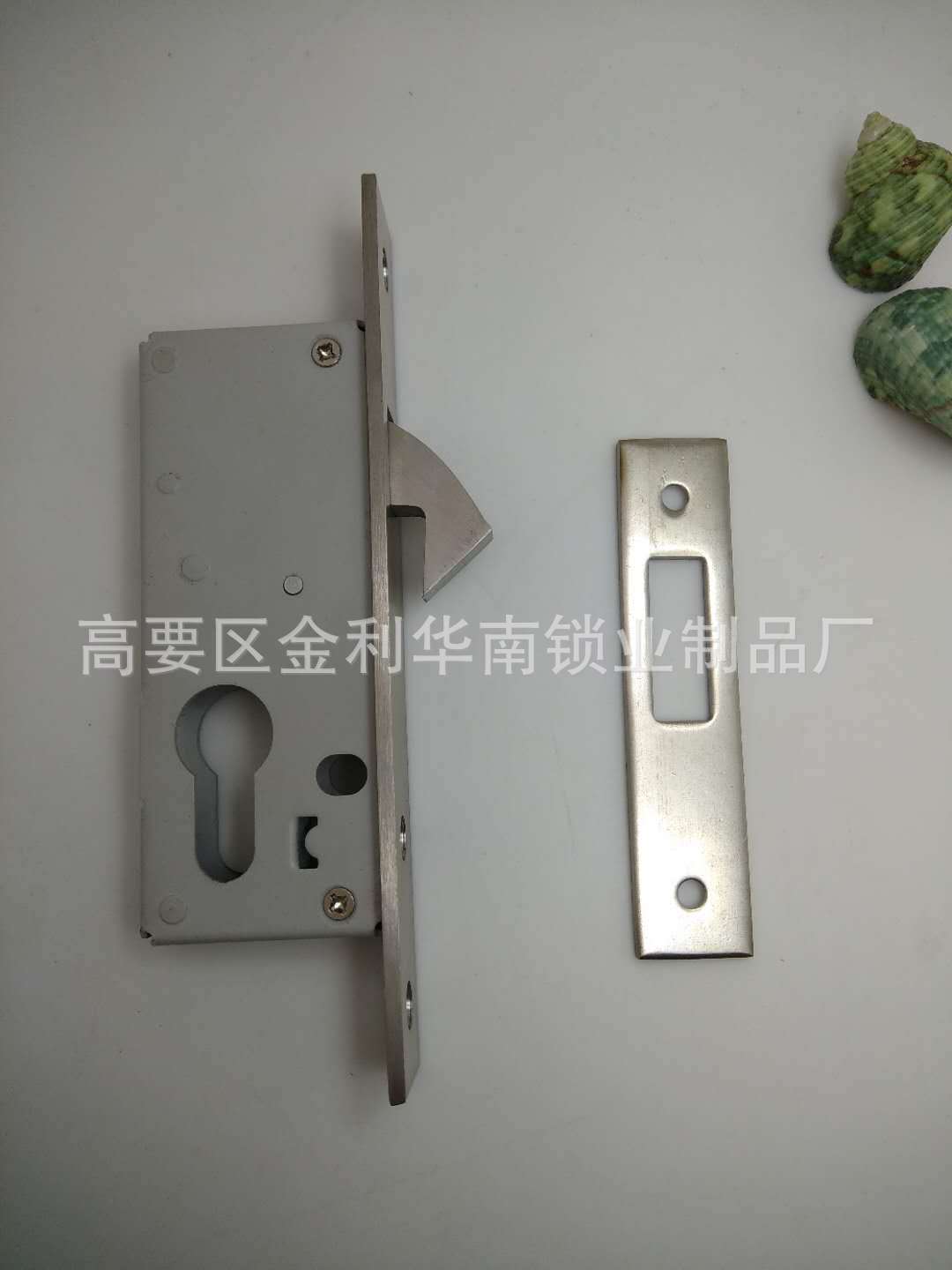 LB30 (7)