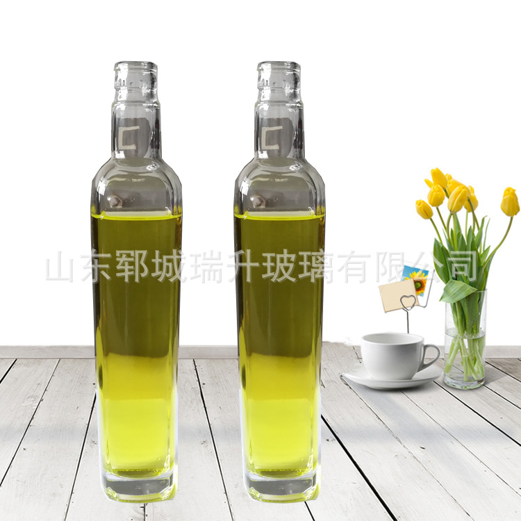 供应晶白料透明玻璃瓶500ml玻璃油瓶红酒瓶可来样加工量大从优