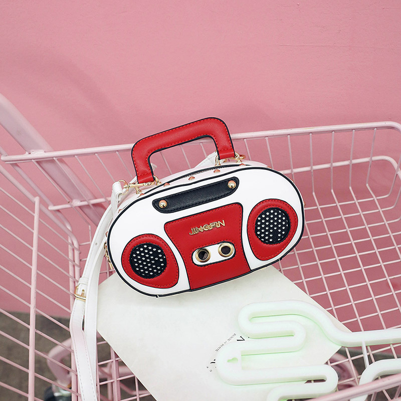 Bolso de Mano Estilo Radio Retro de PU