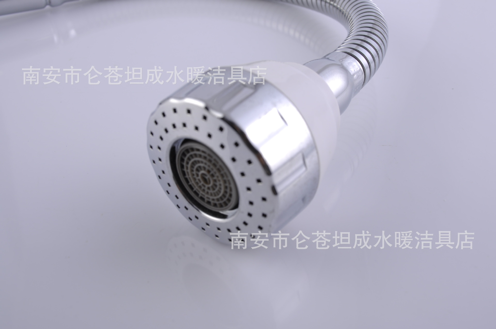 Kitchen faucet splash-proof head, universal pipe, shaped extension faucet accessories with switch, water-saving device, 2-speed bubble generator undefined