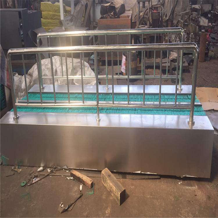 单通道洗靴机  洗靴机厂家  供应洗靴机  洗靴机种类