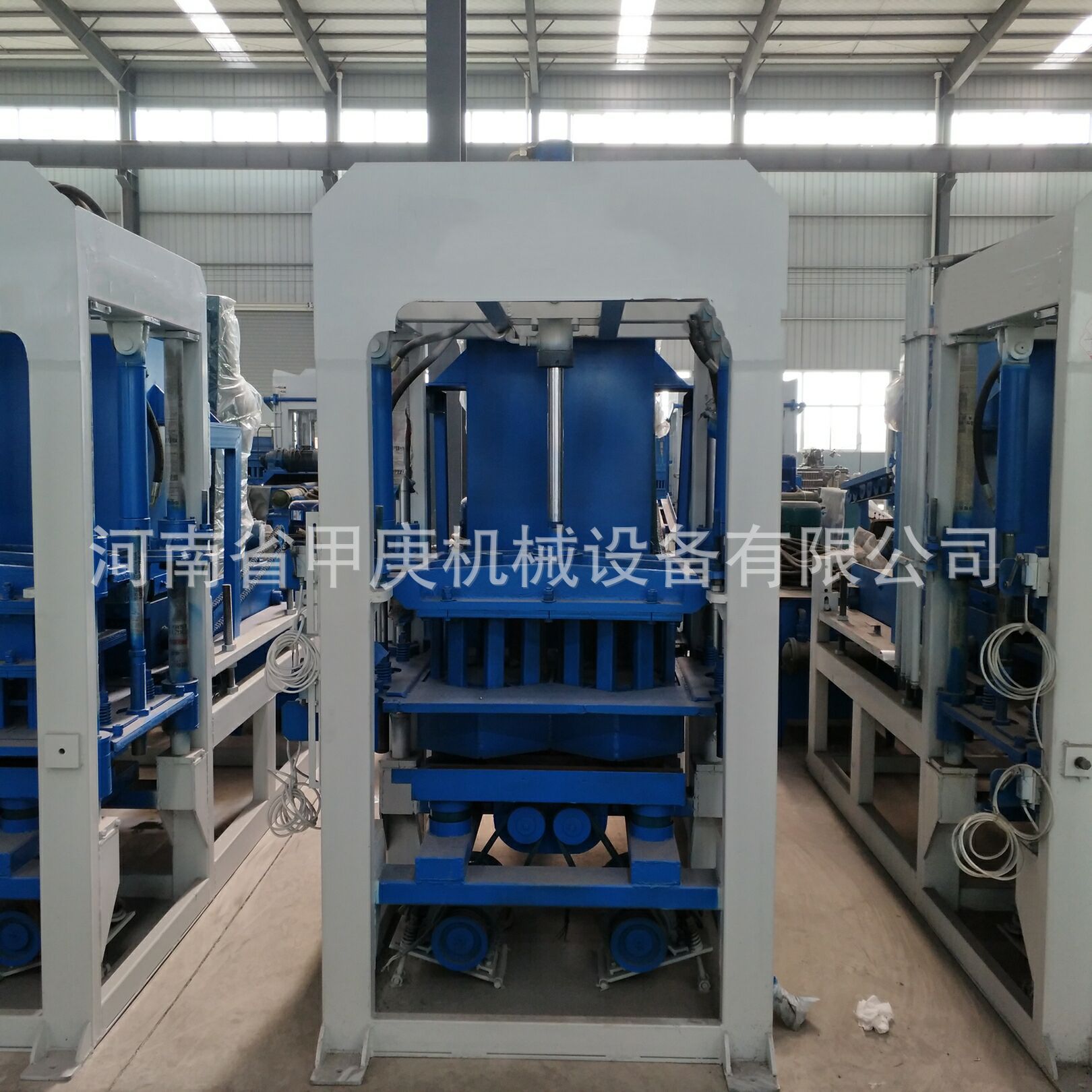 六棱磚制磚機(jī)