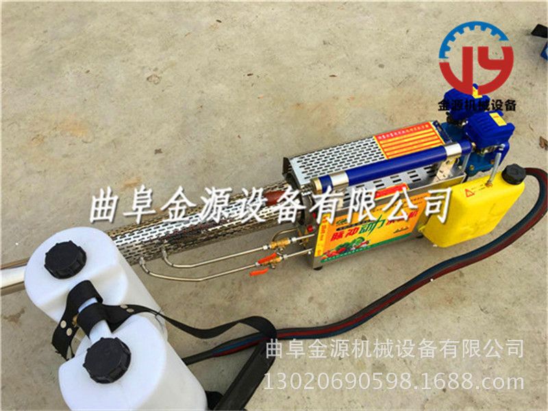 )CY_RNPU52YUKEDUZE8Y}4N.jpg